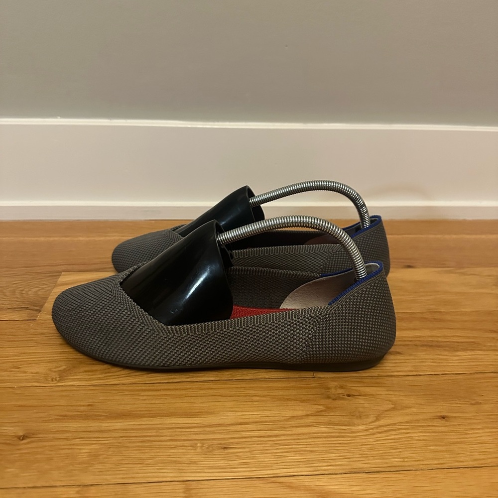 Rothy’s Pebble Grey Slip On Round Toe Flat Shoes Women’s 10 Rothys Gray Ballet